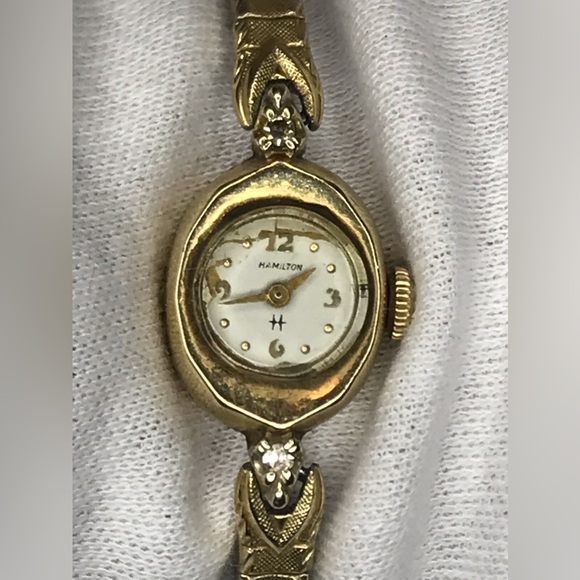 Antique 10kt Gold & Diamond Ladies Wristwatch main image 9